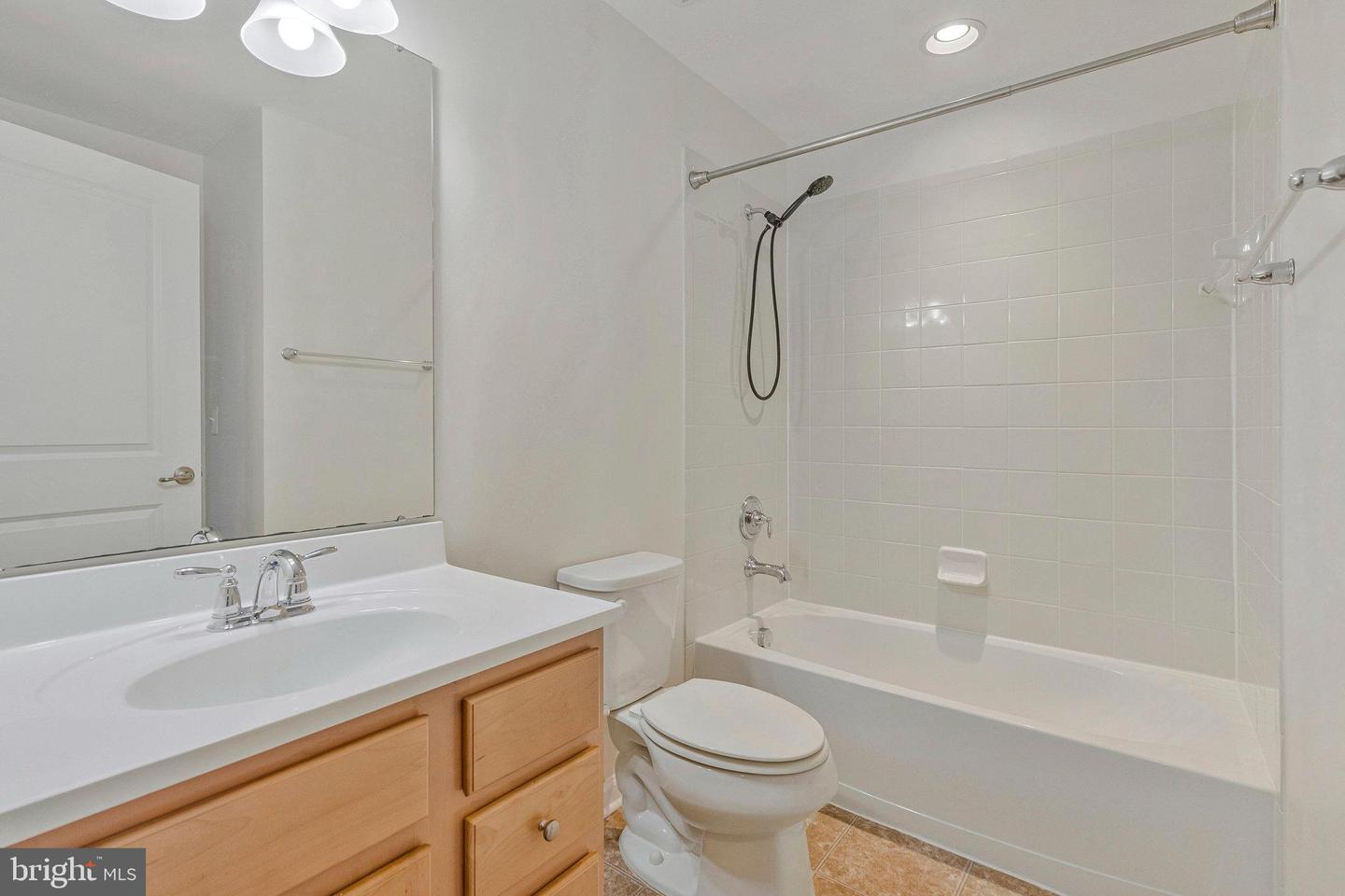 42621 SMOKEY EMBERS TER, STERLING, Virginia 20166, 4 Bedrooms Bedrooms, ,3 BathroomsBathrooms,Residential,For sale,42621 SMOKEY EMBERS TER,VALO2102440 MLS # VALO2102440
