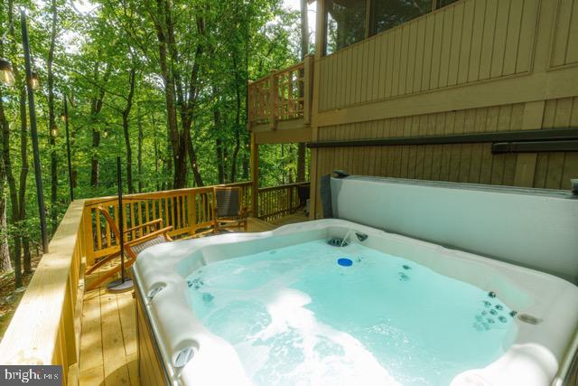 207 VANCOUVER CT, MC GAHEYSVILLE, Virginia 22840, 5 Bedrooms Bedrooms, ,2 BathroomsBathrooms,Residential,For sale,207 VANCOUVER CT,VARO2002446 MLS # VARO2002446