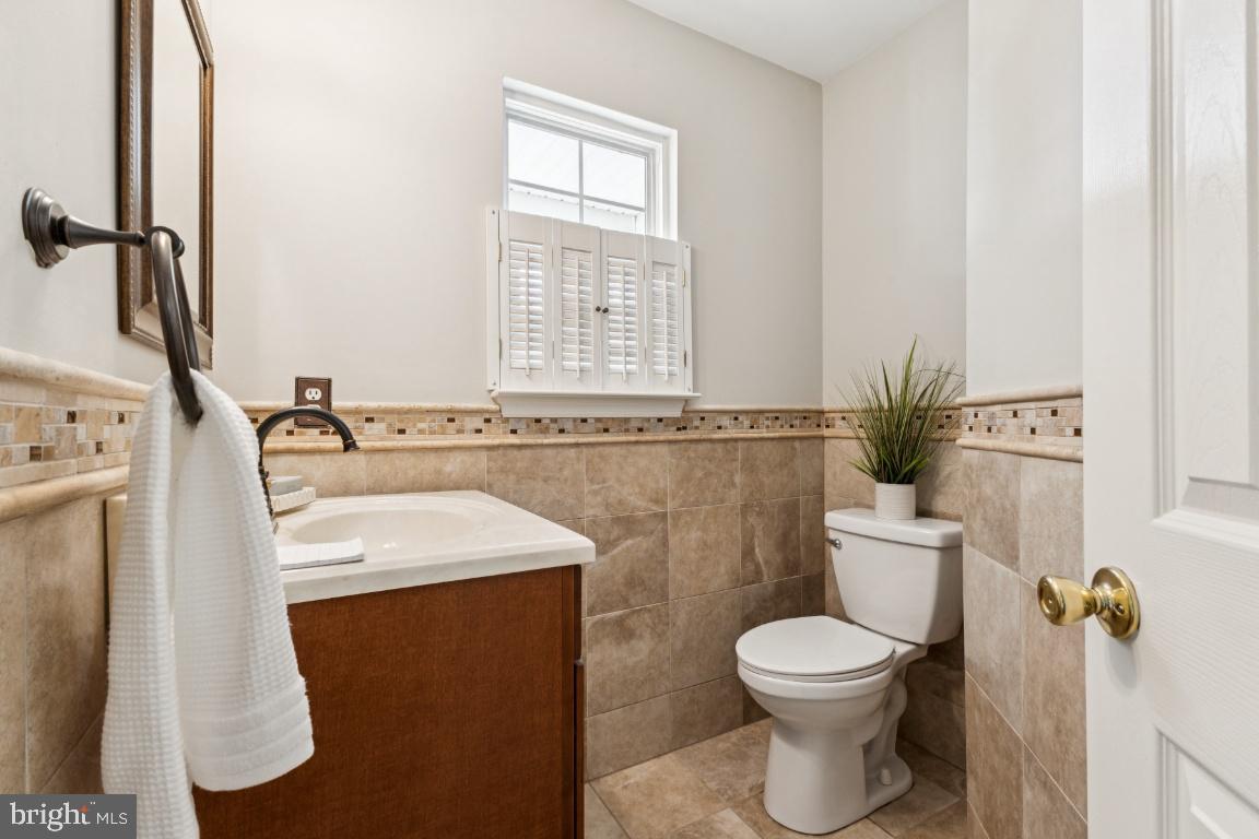 43225 CAVELL CT, LEESBURG, Virginia 20176, 4 Bedrooms Bedrooms, ,2 BathroomsBathrooms,Residential,For sale,43225 CAVELL CT,VALO2102540 MLS # VALO2102540