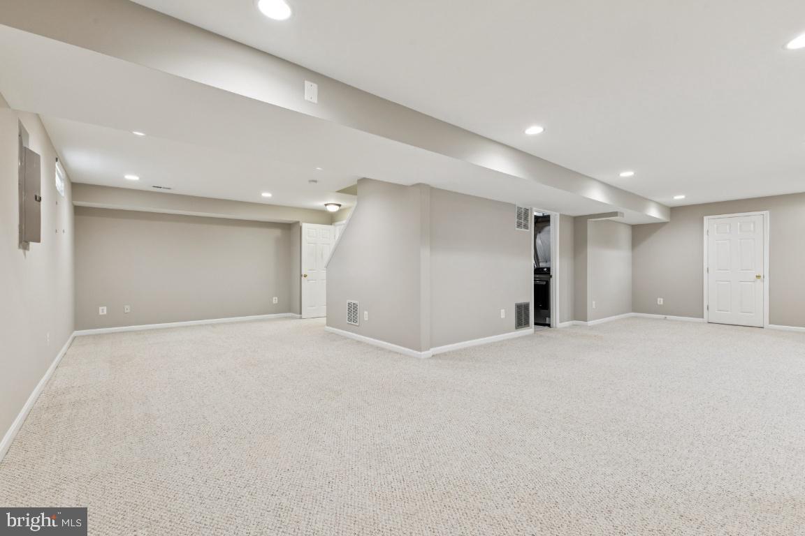 43225 CAVELL CT, LEESBURG, Virginia 20176, 4 Bedrooms Bedrooms, ,2 BathroomsBathrooms,Residential,For sale,43225 CAVELL CT,VALO2102540 MLS # VALO2102540