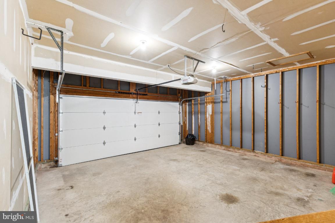 43225 CAVELL CT, LEESBURG, Virginia 20176, 4 Bedrooms Bedrooms, ,2 BathroomsBathrooms,Residential,For sale,43225 CAVELL CT,VALO2102540 MLS # VALO2102540