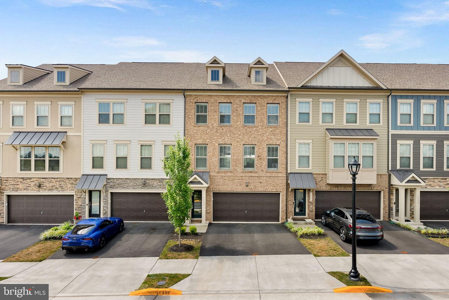 1093 VENIFENA TER SE, LEESBURG, Virginia 20175, 4 Bedrooms Bedrooms, ,3 BathroomsBathrooms,Residential,For sale,1093 VENIFENA TER SE,VALO2102562 MLS # VALO2102562