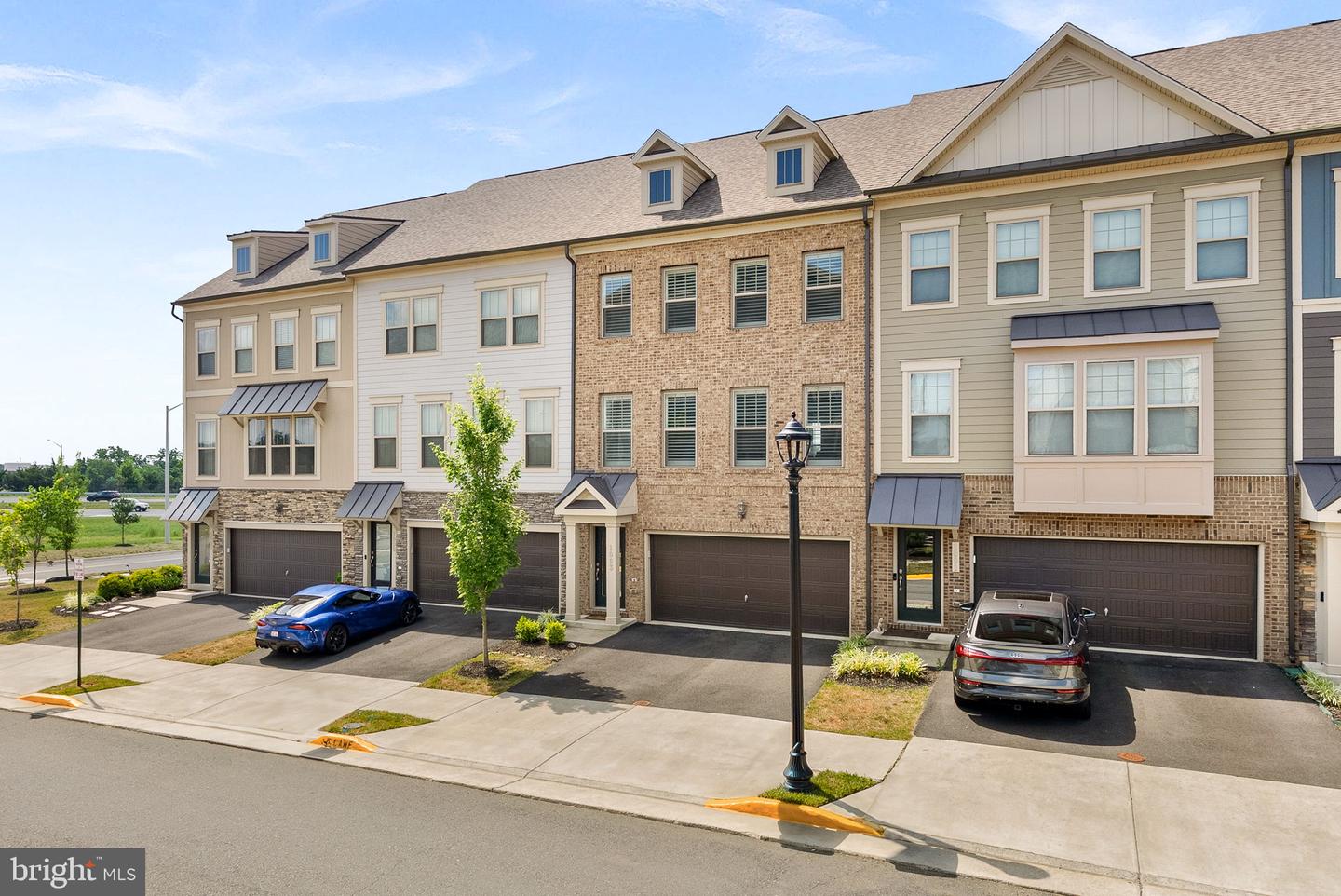 1093 VENIFENA TER SE, LEESBURG, Virginia 20175, 4 Bedrooms Bedrooms, ,3 BathroomsBathrooms,Residential,For sale,1093 VENIFENA TER SE,VALO2102562 MLS # VALO2102562