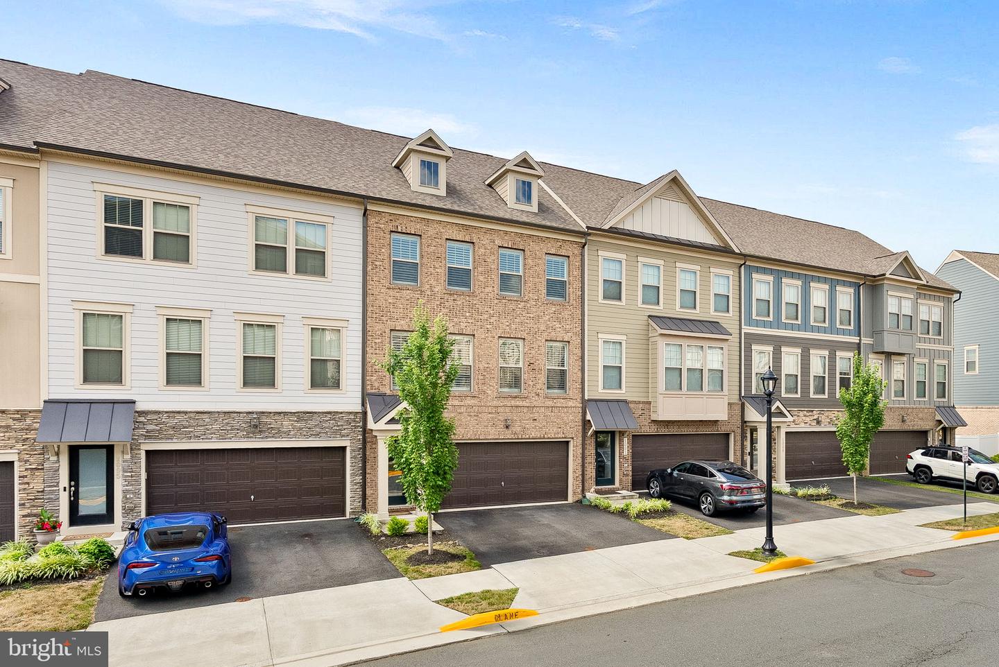 1093 VENIFENA TER SE, LEESBURG, Virginia 20175, 4 Bedrooms Bedrooms, ,3 BathroomsBathrooms,Residential,For sale,1093 VENIFENA TER SE,VALO2102562 MLS # VALO2102562