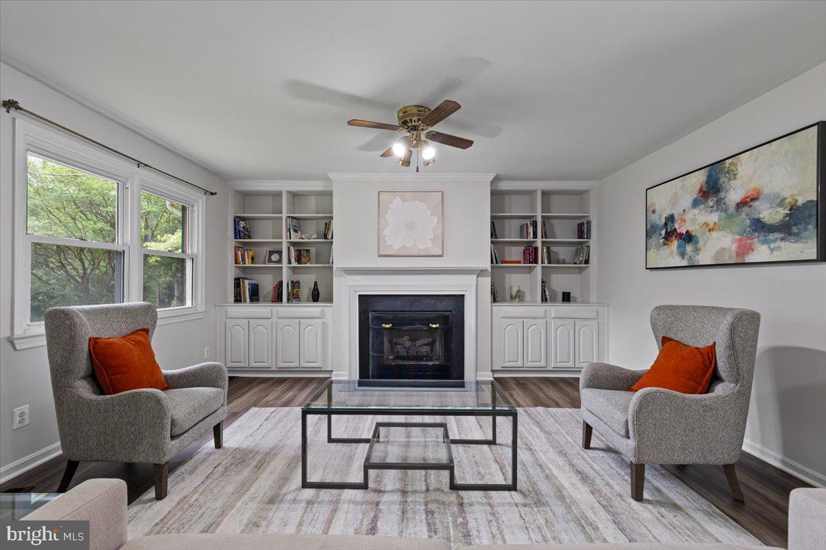 27 RALLYE LN, FREDERICKSBURG, Virginia 22405, 4 Bedrooms Bedrooms, ,2 BathroomsBathrooms,Residential,For sale,27 RALLYE LN,VAST2040940 MLS # VAST2040940