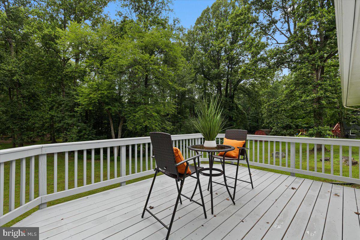 27 RALLYE LN, FREDERICKSBURG, Virginia 22405, 4 Bedrooms Bedrooms, ,2 BathroomsBathrooms,Residential,For sale,27 RALLYE LN,VAST2040940 MLS # VAST2040940