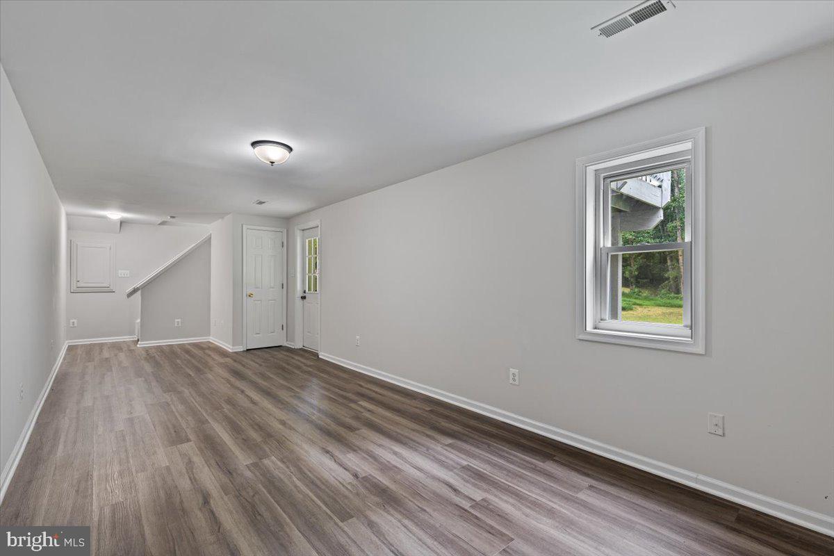 27 RALLYE LN, FREDERICKSBURG, Virginia 22405, 4 Bedrooms Bedrooms, ,2 BathroomsBathrooms,Residential,For sale,27 RALLYE LN,VAST2040940 MLS # VAST2040940