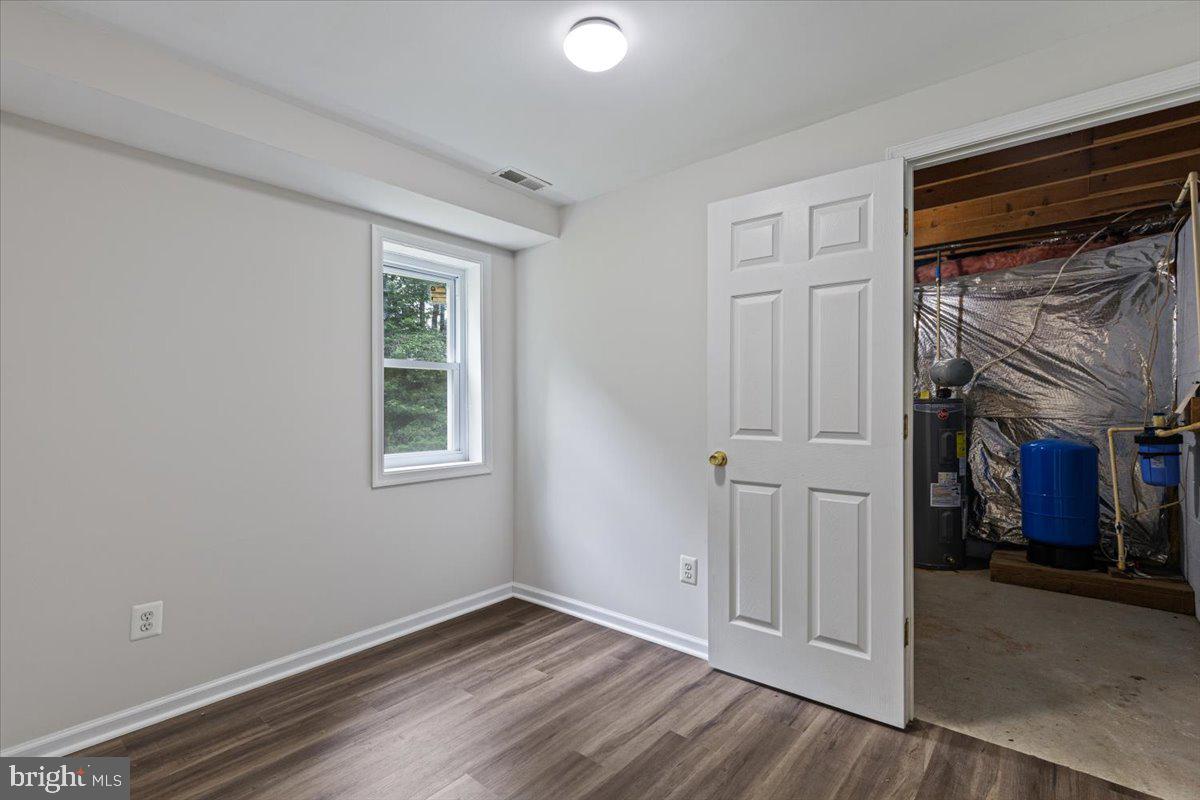 27 RALLYE LN, FREDERICKSBURG, Virginia 22405, 4 Bedrooms Bedrooms, ,2 BathroomsBathrooms,Residential,For sale,27 RALLYE LN,VAST2040940 MLS # VAST2040940