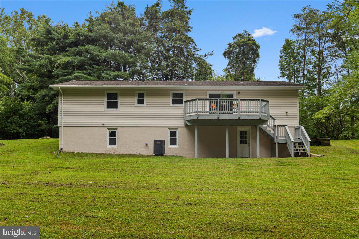 27 RALLYE LN, FREDERICKSBURG, Virginia 22405, 4 Bedrooms Bedrooms, ,2 BathroomsBathrooms,Residential,For sale,27 RALLYE LN,VAST2040940 MLS # VAST2040940