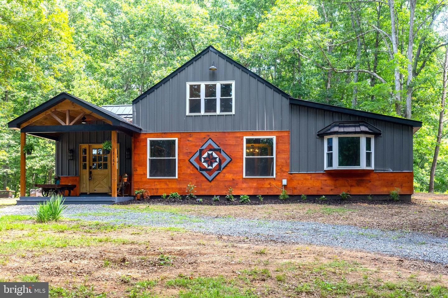 18184 CRAWFORD LN, GORDONSVILLE, Virginia 22942, 4 Bedrooms Bedrooms, ,3 BathroomsBathrooms,Residential,For sale,18184 CRAWFORD LN,VAOR2010236 MLS # VAOR2010236