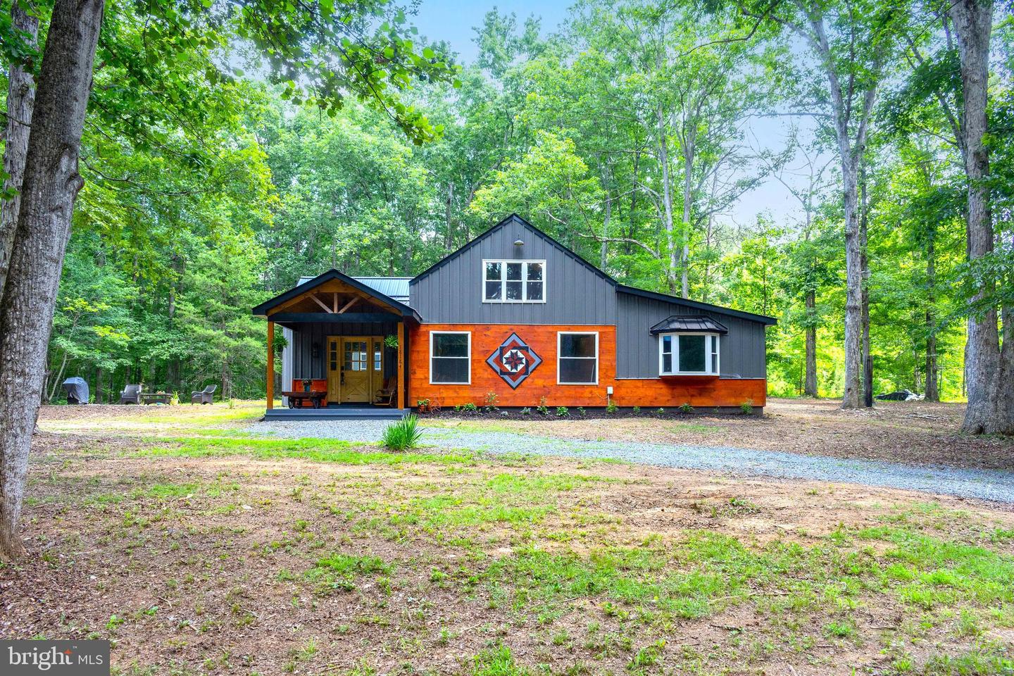 18184 CRAWFORD LN, GORDONSVILLE, Virginia 22942, 4 Bedrooms Bedrooms, ,3 BathroomsBathrooms,Residential,For sale,18184 CRAWFORD LN,VAOR2010236 MLS # VAOR2010236