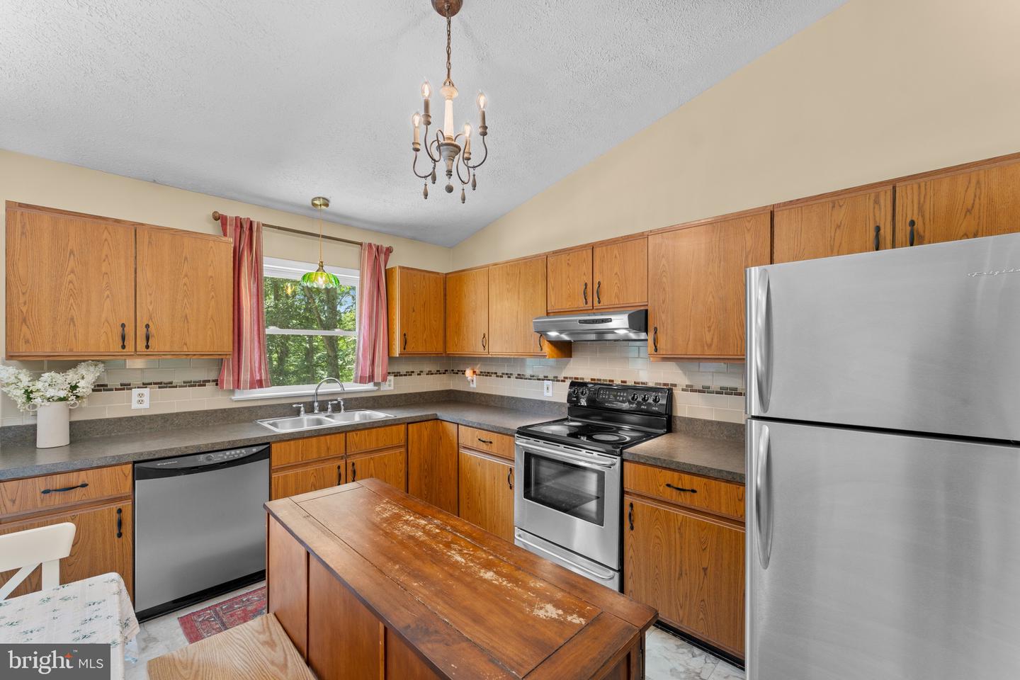 18358 MONITOR RD, CULPEPER, Virginia 22701, 3 Bedrooms Bedrooms, ,2 BathroomsBathrooms,Residential,For sale,18358 MONITOR RD,VACU2011018 MLS # VACU2011018