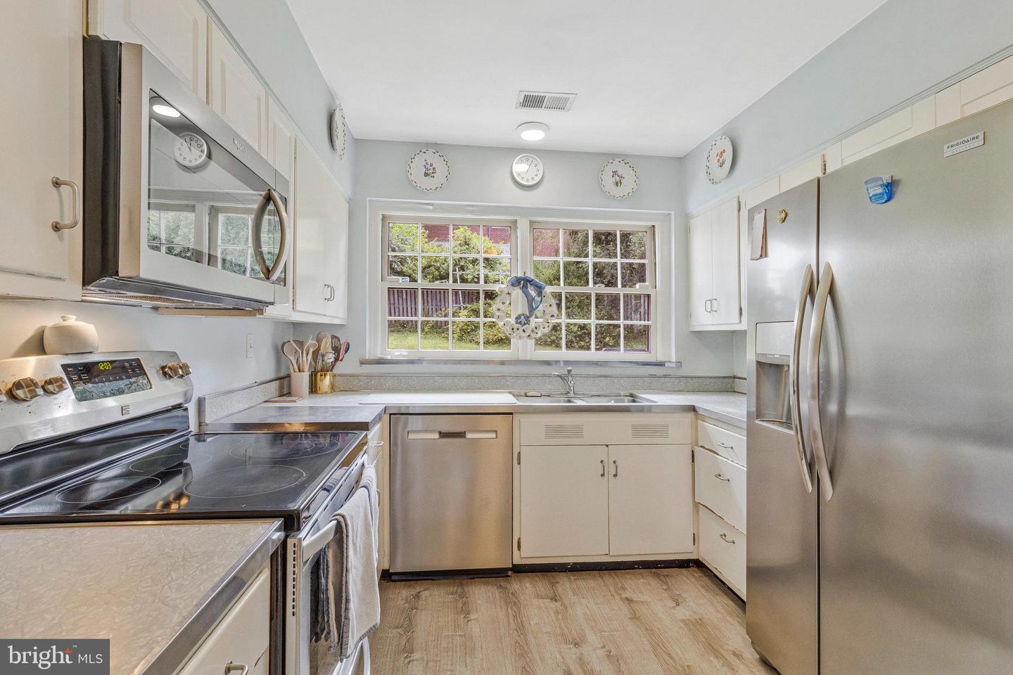 7047 WYNDALE ST NW, WASHINGTON, District Of Columbia 20015, 3 Bedrooms Bedrooms, ,2 BathroomsBathrooms,Residential,For sale,7047 WYNDALE ST NW,DCDC2211066 MLS # DCDC2211066