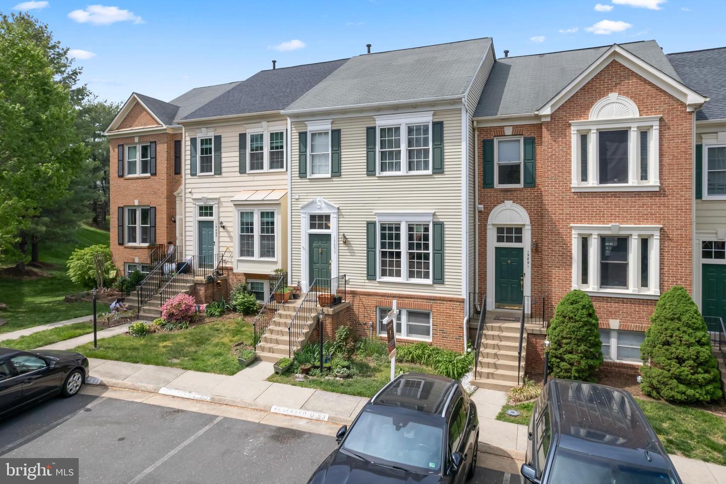 19893 UPLAND TER, ASHBURN, Virginia 20147, 4 Bedrooms Bedrooms, ,2 BathroomsBathrooms,Residential,For sale,19893 UPLAND TER,VALO2102644 MLS # VALO2102644