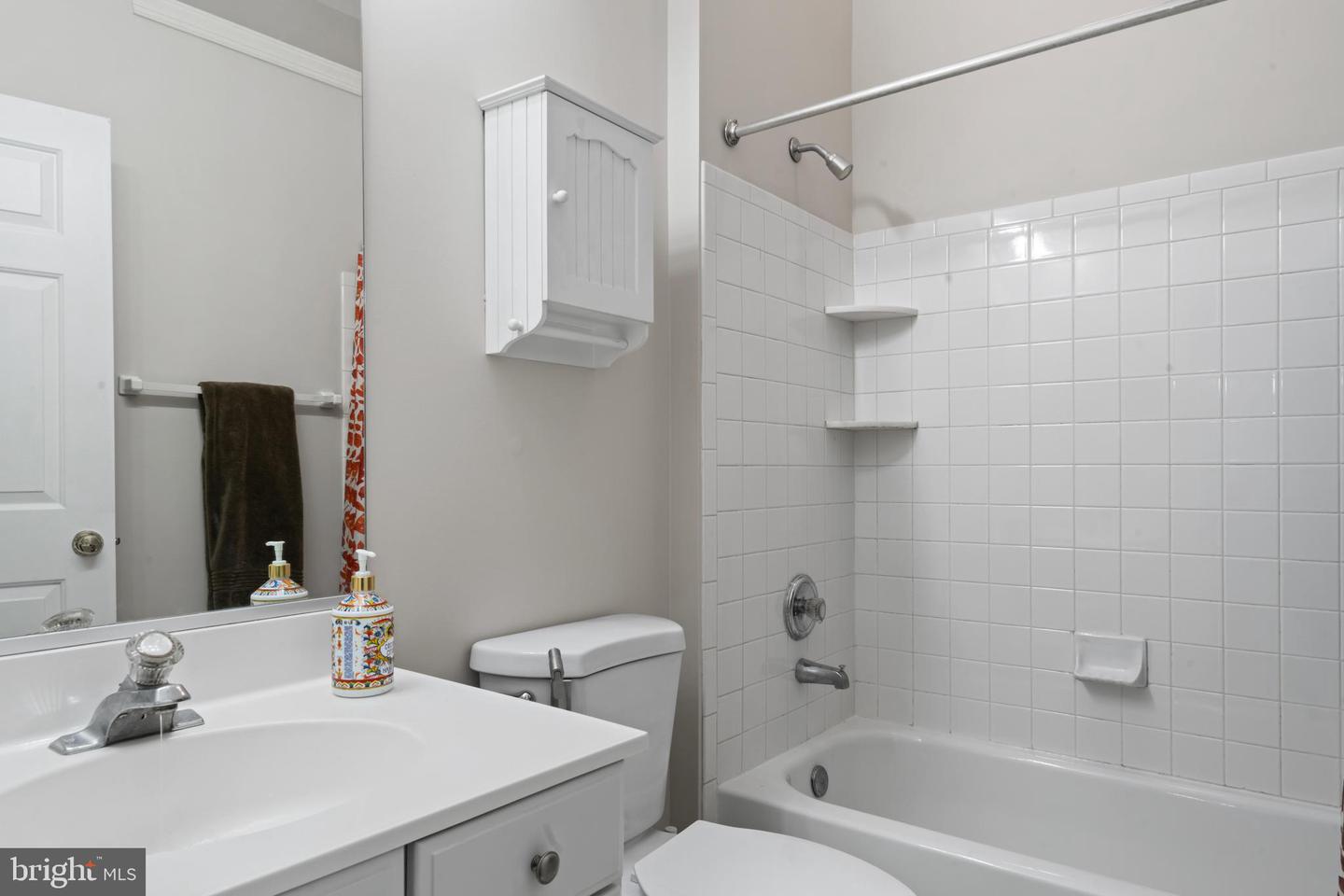 19893 UPLAND TER, ASHBURN, Virginia 20147, 4 Bedrooms Bedrooms, ,2 BathroomsBathrooms,Residential,For sale,19893 UPLAND TER,VALO2102644 MLS # VALO2102644