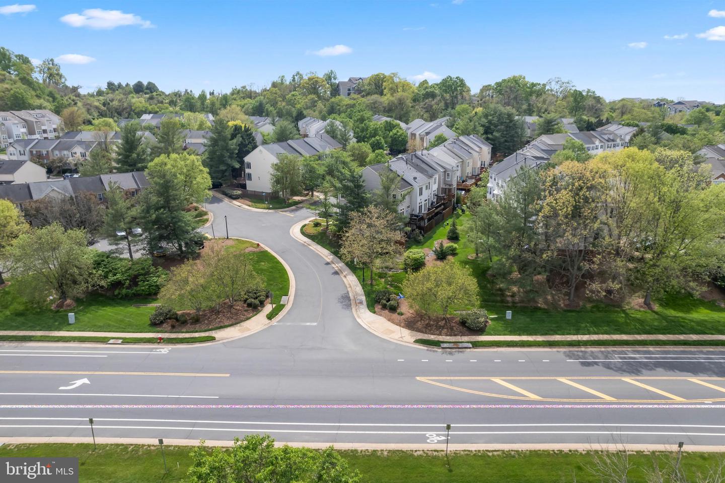 19893 UPLAND TER, ASHBURN, Virginia 20147, 4 Bedrooms Bedrooms, ,2 BathroomsBathrooms,Residential,For sale,19893 UPLAND TER,VALO2102644 MLS # VALO2102644