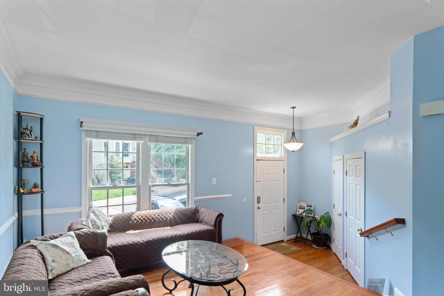 19893 UPLAND TER, ASHBURN, Virginia 20147, 4 Bedrooms Bedrooms, ,2 BathroomsBathrooms,Residential,For sale,19893 UPLAND TER,VALO2102644 MLS # VALO2102644
