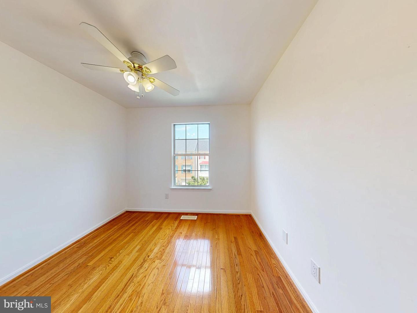 45485 BAGGETT TER, STERLING, Virginia 20166, 4 Bedrooms Bedrooms, ,2 BathroomsBathrooms,Residential,For sale,45485 BAGGETT TER,VALO2102674 MLS # VALO2102674