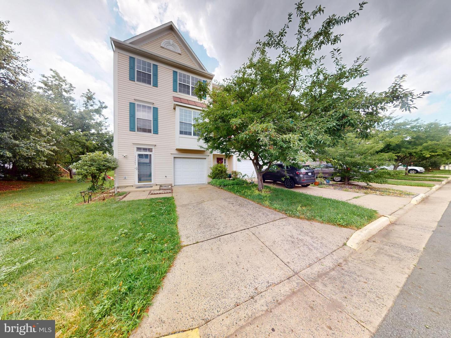 45485 BAGGETT TER, STERLING, Virginia 20166, 4 Bedrooms Bedrooms, ,2 BathroomsBathrooms,Residential,For sale,45485 BAGGETT TER,VALO2102674 MLS # VALO2102674
