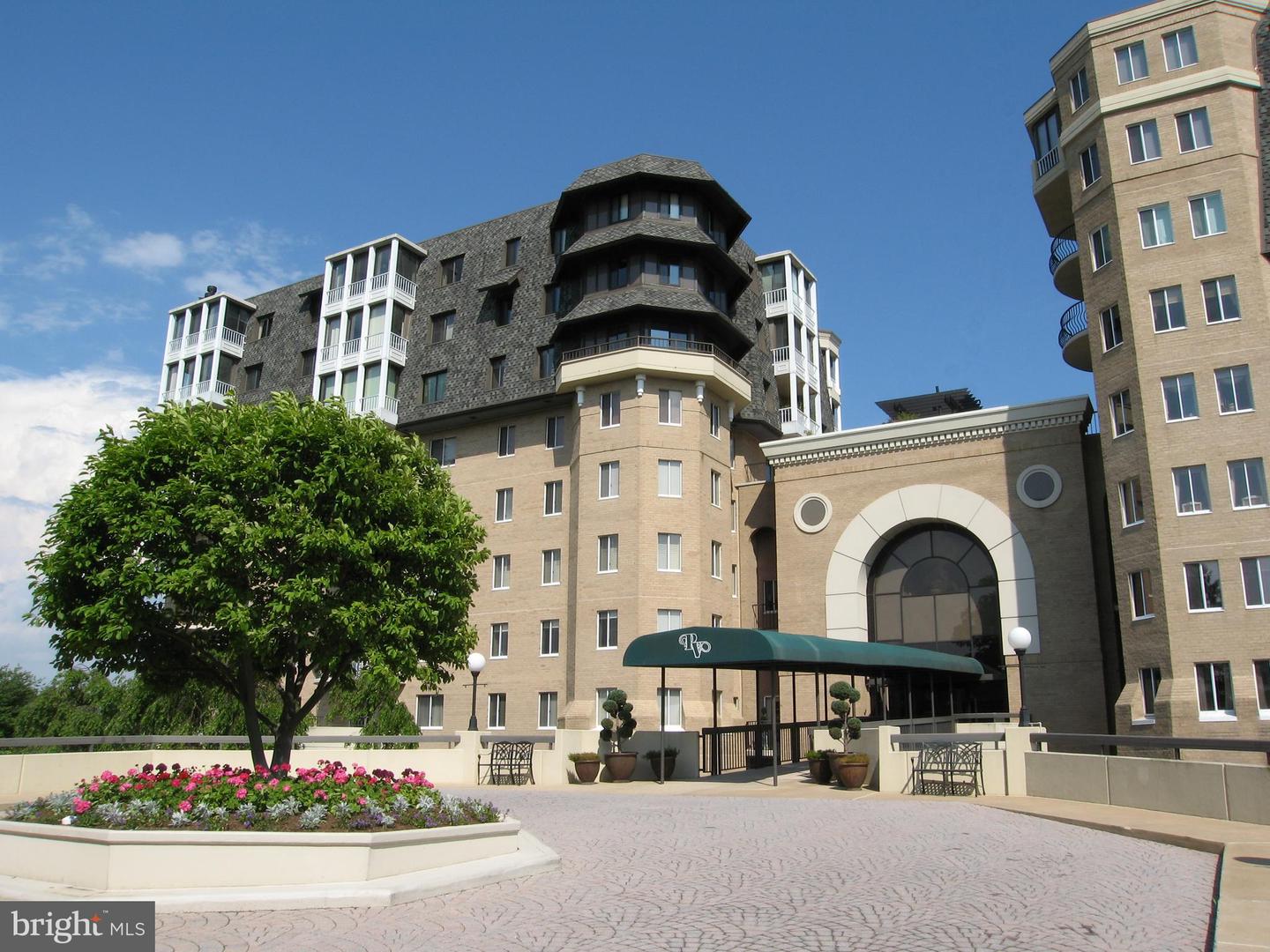 1250 S WASHINGTON ST #820, ALEXANDRIA, Virginia 22314, 1 Bedroom Bedrooms, ,1 BathroomBathrooms,Residential,For sale,1250 S WASHINGTON ST #820,VAAX2047656 MLS # VAAX2047656