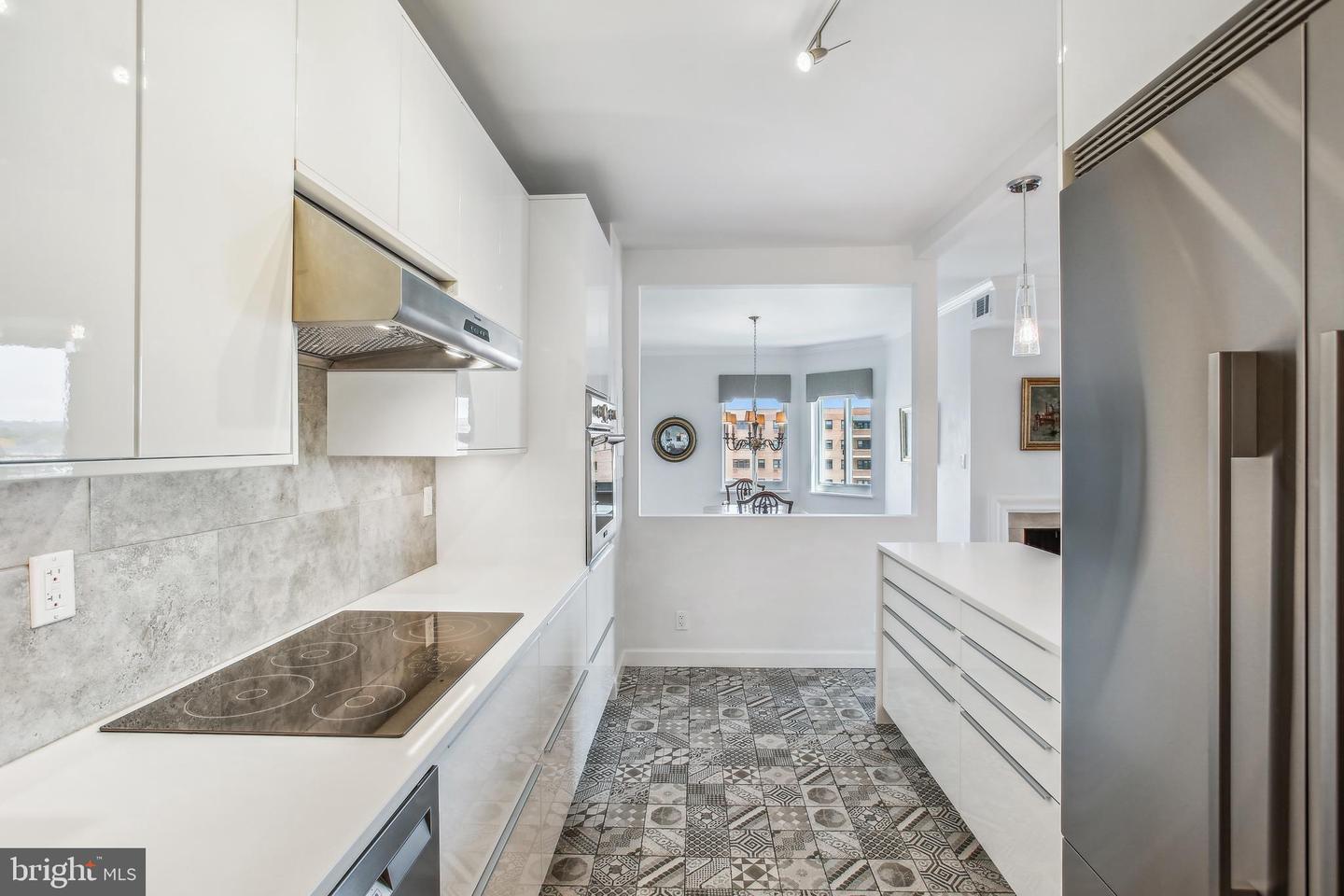 1250 S WASHINGTON ST #820, ALEXANDRIA, Virginia 22314, 1 Bedroom Bedrooms, ,1 BathroomBathrooms,Residential,For sale,1250 S WASHINGTON ST #820,VAAX2047656 MLS # VAAX2047656