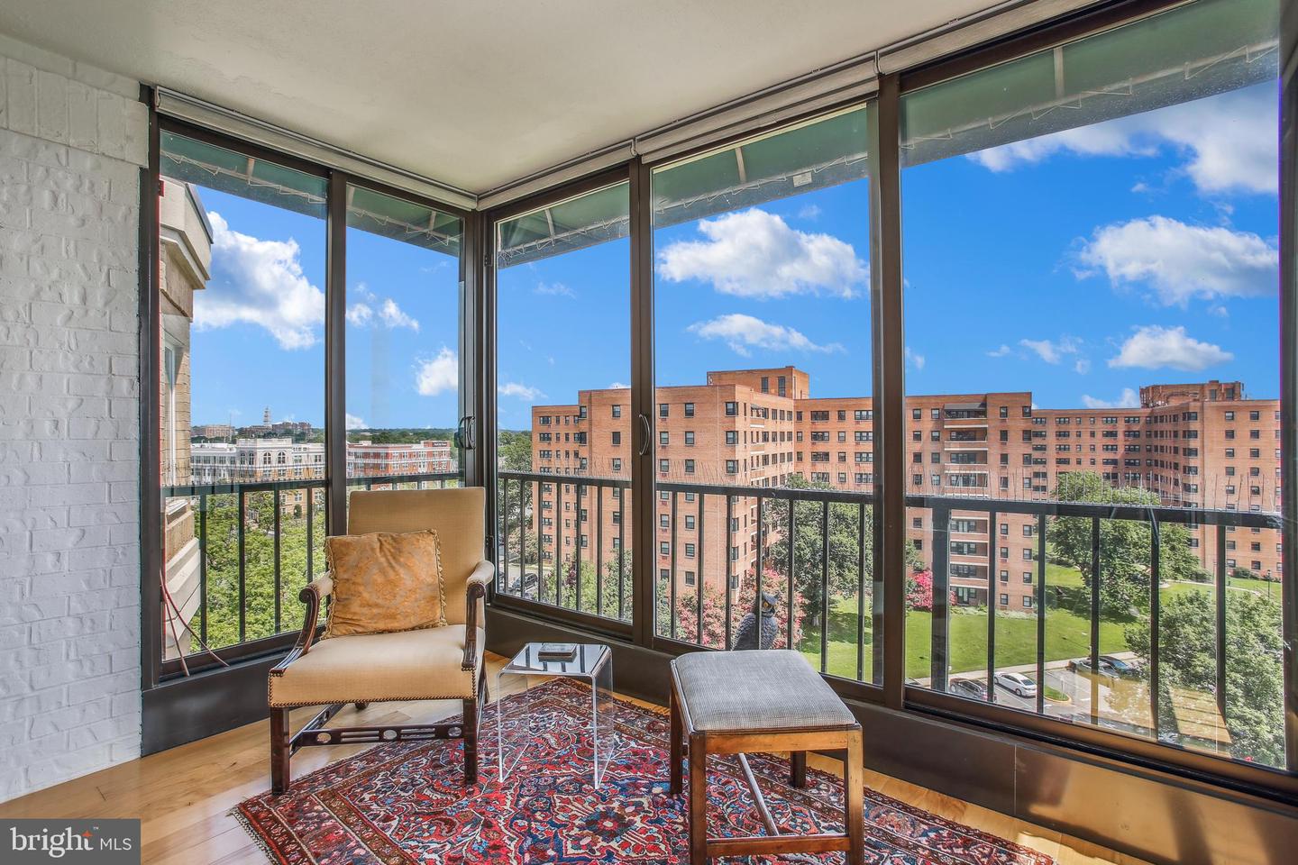1250 S WASHINGTON ST #820, ALEXANDRIA, Virginia 22314, 1 Bedroom Bedrooms, ,1 BathroomBathrooms,Residential,For sale,1250 S WASHINGTON ST #820,VAAX2047656 MLS # VAAX2047656