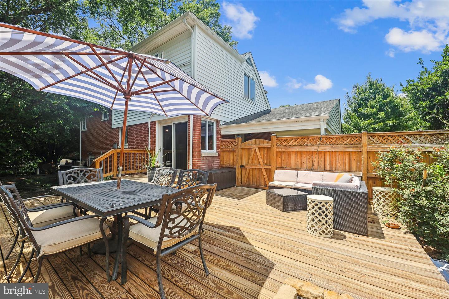 ALEXANDRIA, Virginia 22304, 4 Bedrooms Bedrooms, 11 Rooms Rooms,3 BathroomsBathrooms,Residential,For sale,VAAX2047662 MLS # VAAX2047662