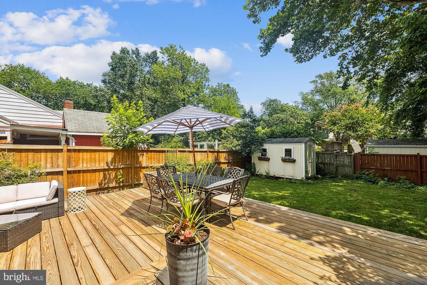 ALEXANDRIA, Virginia 22304, 4 Bedrooms Bedrooms, 11 Rooms Rooms,3 BathroomsBathrooms,Residential,For sale,VAAX2047662 MLS # VAAX2047662