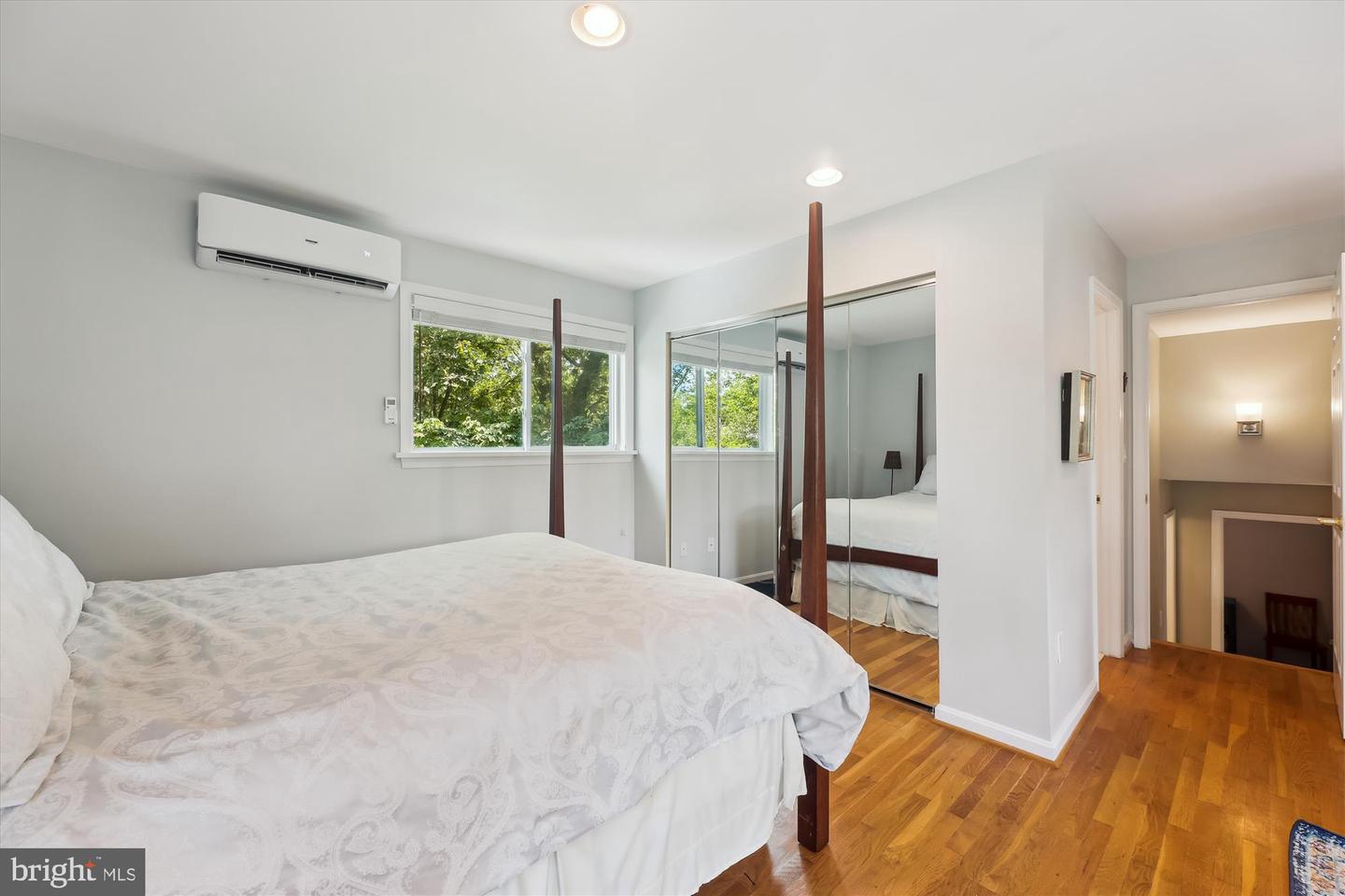 ALEXANDRIA, Virginia 22304, 4 Bedrooms Bedrooms, 11 Rooms Rooms,3 BathroomsBathrooms,Residential,For sale,VAAX2047662 MLS # VAAX2047662