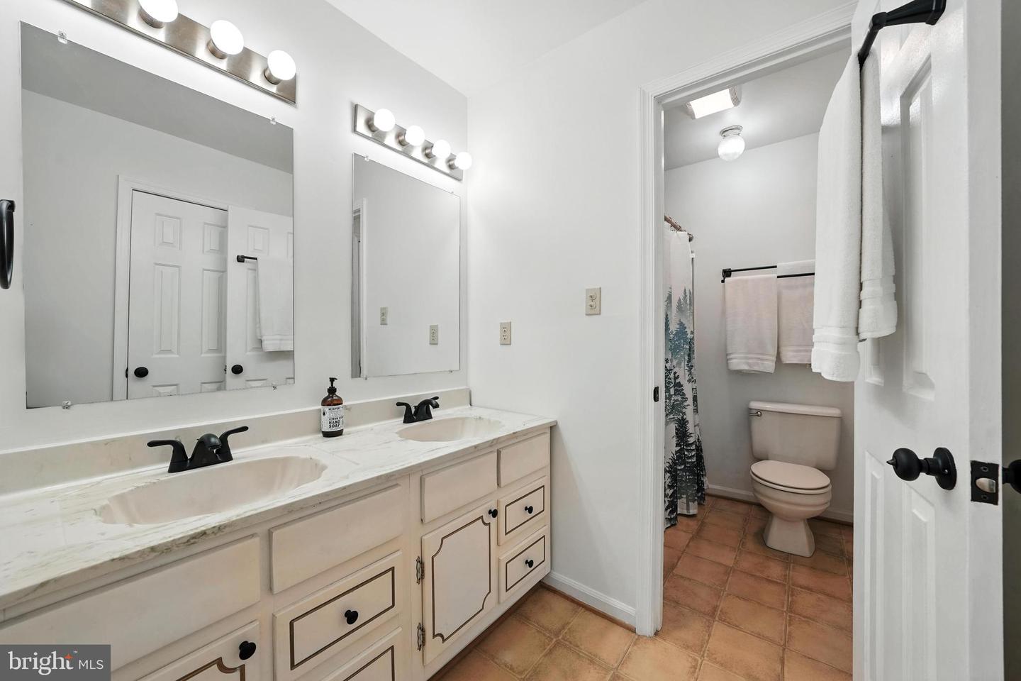 2266 BEAVER DAM RD, MIDLAND, Virginia 22728, 5 Bedrooms Bedrooms, ,3 BathroomsBathrooms,Residential,For sale,2266 BEAVER DAM RD,VAFQ2017526 MLS # VAFQ2017526