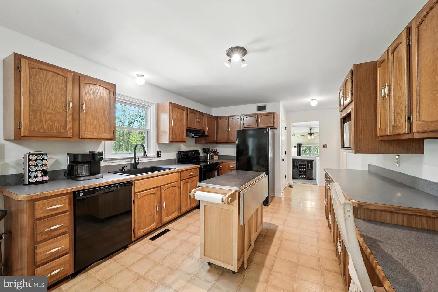 2266 BEAVER DAM RD, MIDLAND, Virginia 22728, 5 Bedrooms Bedrooms, ,3 BathroomsBathrooms,Residential,For sale,2266 BEAVER DAM RD,VAFQ2017526 MLS # VAFQ2017526