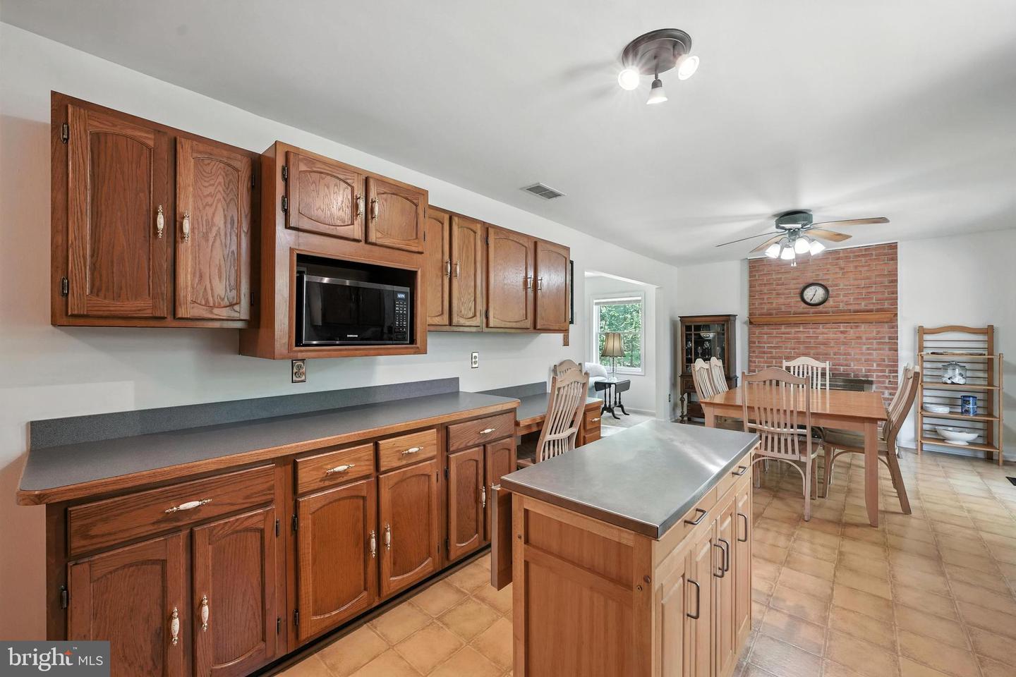 2266 BEAVER DAM RD, MIDLAND, Virginia 22728, 5 Bedrooms Bedrooms, ,3 BathroomsBathrooms,Residential,For sale,2266 BEAVER DAM RD,VAFQ2017526 MLS # VAFQ2017526