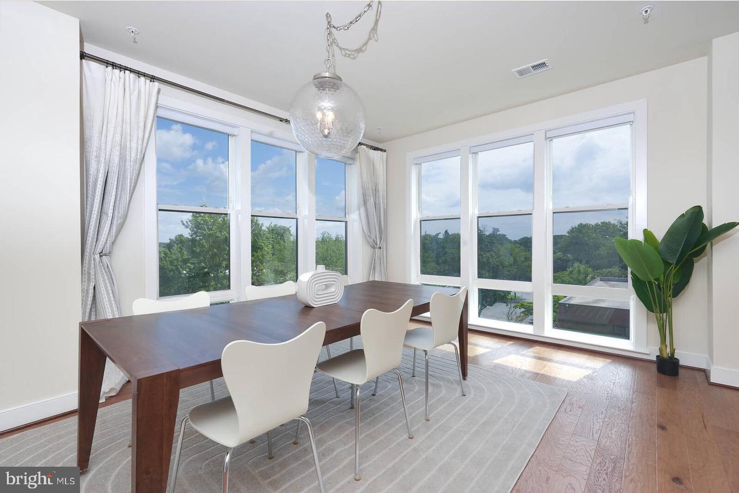 11200 RESTON STATION BLVD #508, RESTON, Virginia 20190, 2 Bedrooms Bedrooms, ,2 BathroomsBathrooms,Residential,For sale,11200 RESTON STATION BLVD #508,VAFX2256550 MLS # VAFX2256550