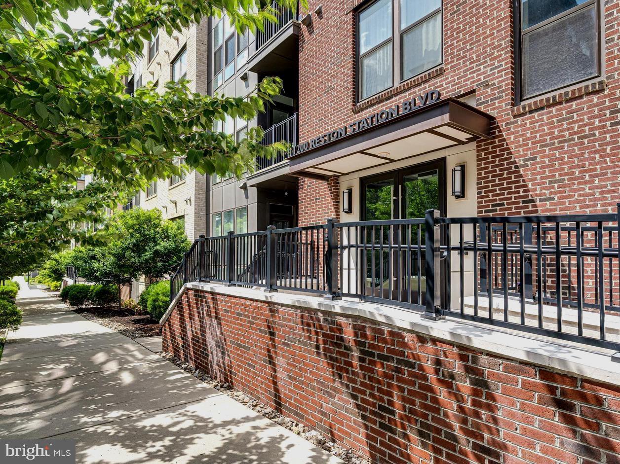 11200 RESTON STATION BLVD #508, RESTON, Virginia 20190, 2 Bedrooms Bedrooms, ,2 BathroomsBathrooms,Residential,For sale,11200 RESTON STATION BLVD #508,VAFX2256550 MLS # VAFX2256550