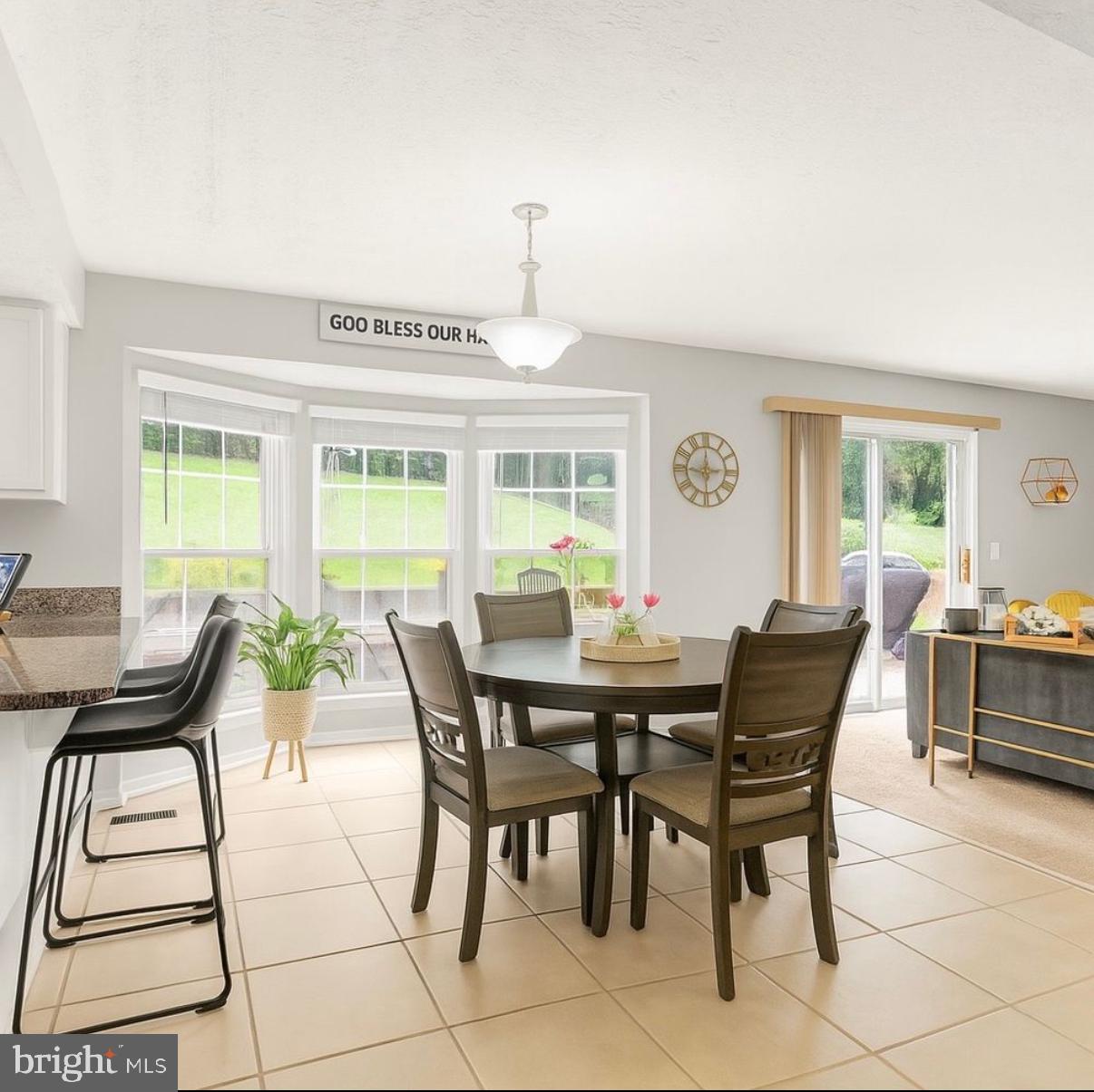 39 ROCKY WAY DR, STAFFORD, Virginia 22554, 5 Bedrooms Bedrooms, ,3 BathroomsBathrooms,Residential,For sale,39 ROCKY WAY DR,VAST2040996 MLS # VAST2040996