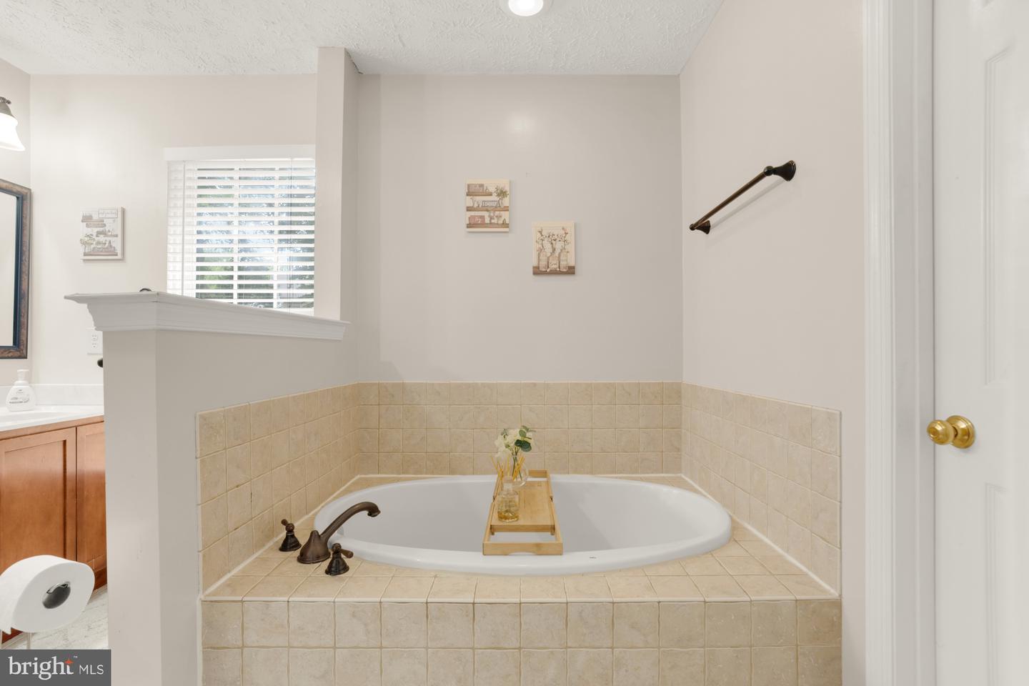 39 ROCKY WAY DR, STAFFORD, Virginia 22554, 5 Bedrooms Bedrooms, ,3 BathroomsBathrooms,Residential,For sale,39 ROCKY WAY DR,VAST2040996 MLS # VAST2040996