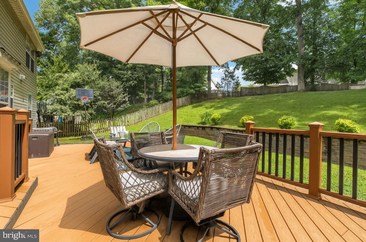 39 ROCKY WAY DR, STAFFORD, Virginia 22554, 5 Bedrooms Bedrooms, ,3 BathroomsBathrooms,Residential,For sale,39 ROCKY WAY DR,VAST2040996 MLS # VAST2040996
