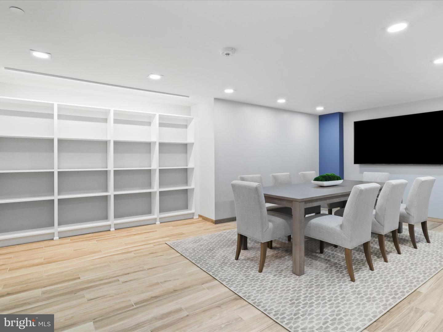 1808 OLD MEADOW RD #1418, MCLEAN, Virginia 22102, 1 Bedroom Bedrooms, ,1 BathroomBathrooms,Residential,For sale,1808 OLD MEADOW RD #1418,VAFX2256606 MLS # VAFX2256606
