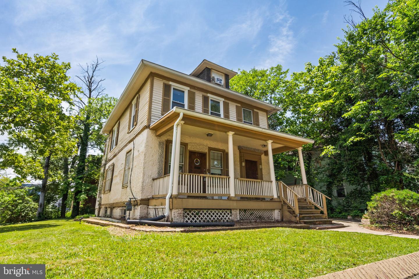 1263 EVARTS ST NE, WASHINGTON, District Of Columbia 20018, 7 Bedrooms Bedrooms, ,1 BathroomBathrooms,Residential,For sale,1263 EVARTS ST NE,DCDC2211384 MLS # DCDC2211384