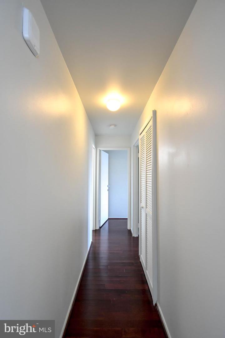 6300 STEVENSON AVE #1224, ALEXANDRIA, Virginia 22304, 2 Bedrooms Bedrooms, ,2 BathroomsBathrooms,Residential,For sale,6300 STEVENSON AVE #1224,VAAX2047692 MLS # VAAX2047692