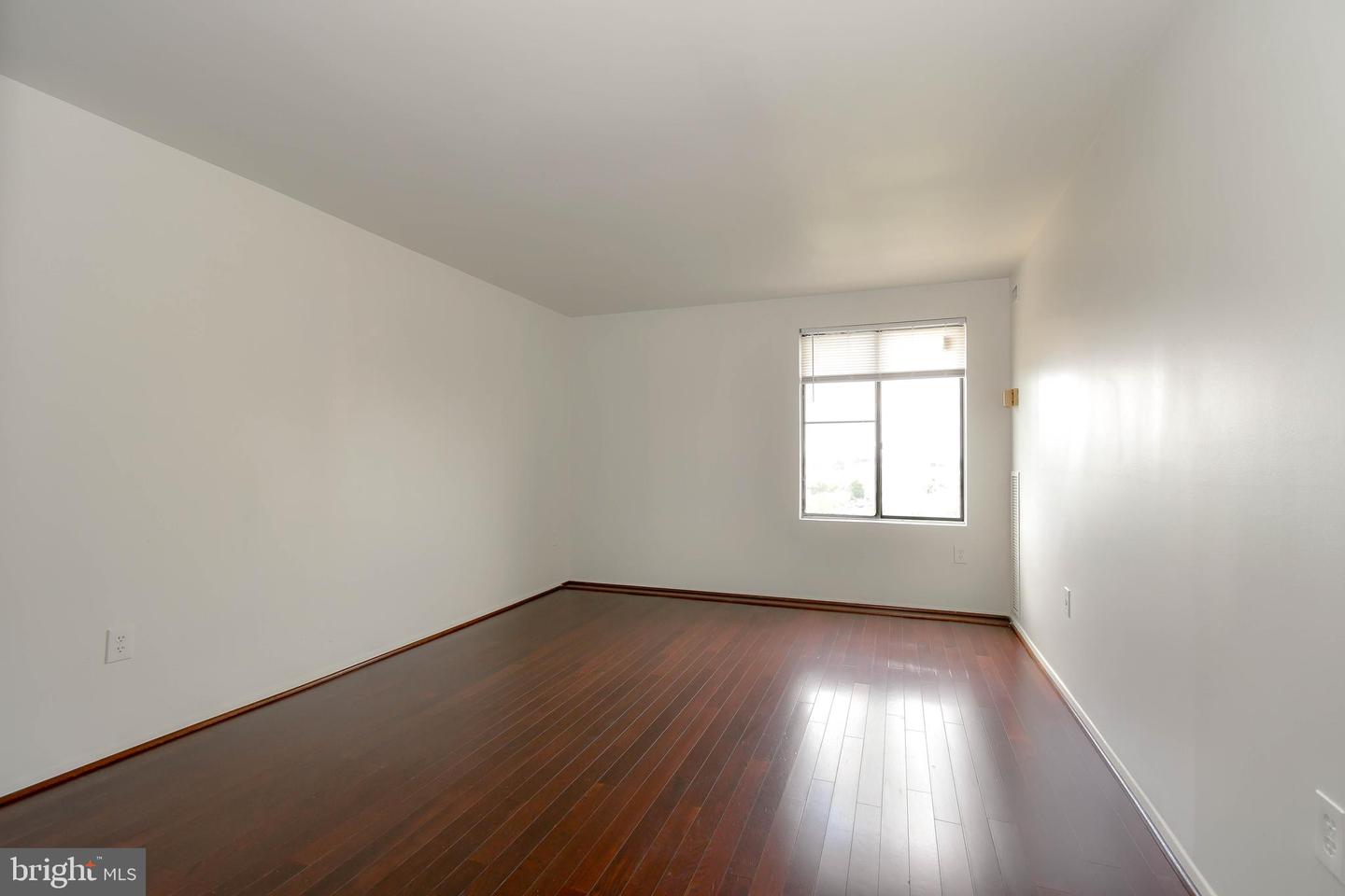 6300 STEVENSON AVE #1224, ALEXANDRIA, Virginia 22304, 2 Bedrooms Bedrooms, ,2 BathroomsBathrooms,Residential,For sale,6300 STEVENSON AVE #1224,VAAX2047692 MLS # VAAX2047692