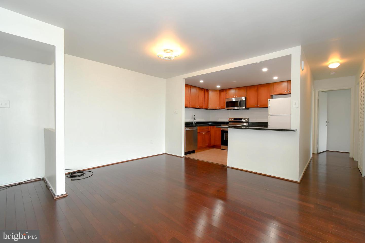 6300 STEVENSON AVE #1224, ALEXANDRIA, Virginia 22304, 2 Bedrooms Bedrooms, ,2 BathroomsBathrooms,Residential,For sale,6300 STEVENSON AVE #1224,VAAX2047692 MLS # VAAX2047692