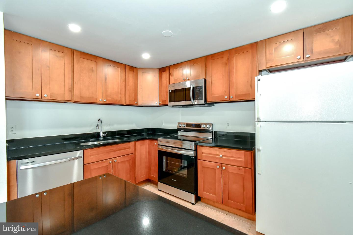 6300 STEVENSON AVE #1224, ALEXANDRIA, Virginia 22304, 2 Bedrooms Bedrooms, ,2 BathroomsBathrooms,Residential,For sale,6300 STEVENSON AVE #1224,VAAX2047692 MLS # VAAX2047692