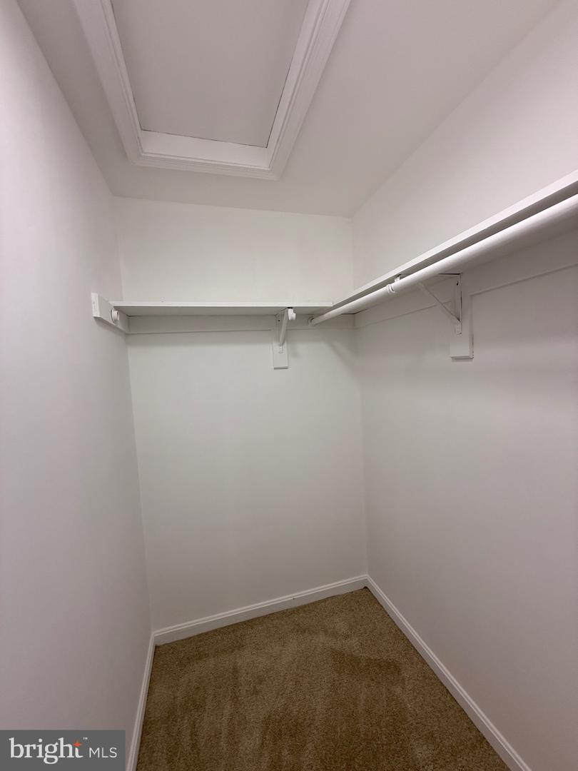 6921 VICTORIA DR #I, ALEXANDRIA, Virginia 22310, 2 Bedrooms Bedrooms, ,2 BathroomsBathrooms,Residential,For sale,6921 VICTORIA DR #I,VAFX2256816 MLS # VAFX2256816