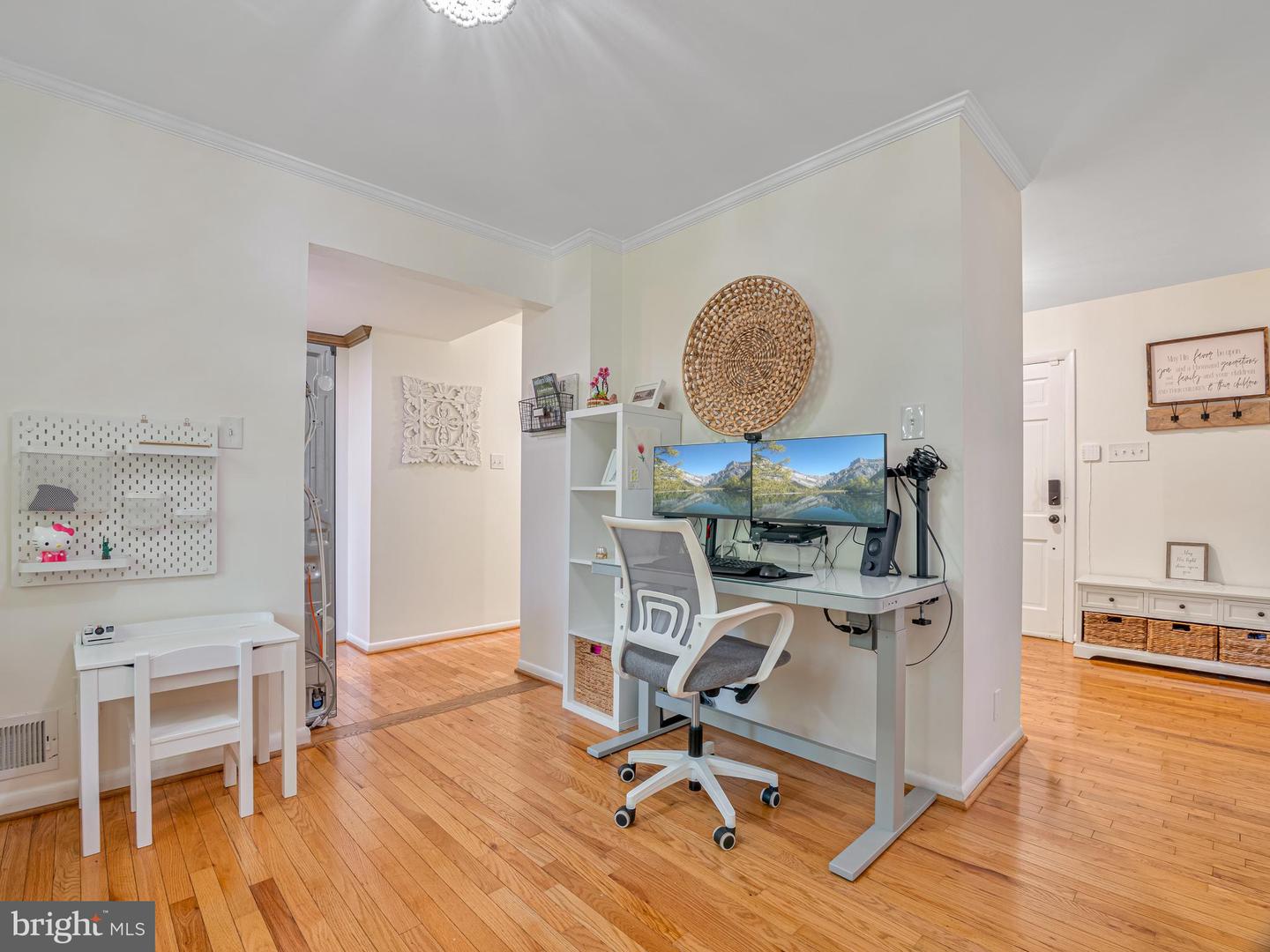 14808 CRANOKE ST, CENTREVILLE, Virginia 20120, 4 Bedrooms Bedrooms, ,2 BathroomsBathrooms,Residential,For sale,14808 CRANOKE ST,VAFX2256840 MLS # VAFX2256840
