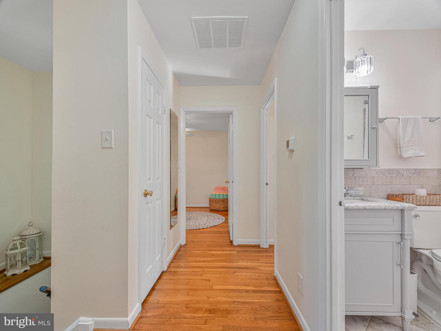 14808 CRANOKE ST, CENTREVILLE, Virginia 20120, 4 Bedrooms Bedrooms, ,2 BathroomsBathrooms,Residential,For sale,14808 CRANOKE ST,VAFX2256840 MLS # VAFX2256840