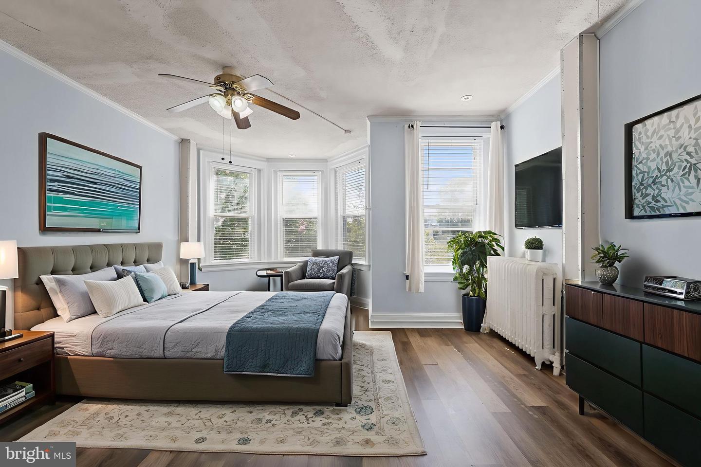 2805 11TH ST NW, WASHINGTON, District Of Columbia 20001, 4 Bedrooms Bedrooms, ,3 BathroomsBathrooms,Residential,For sale,2805 11TH ST NW,DCDC2211578 MLS # DCDC2211578