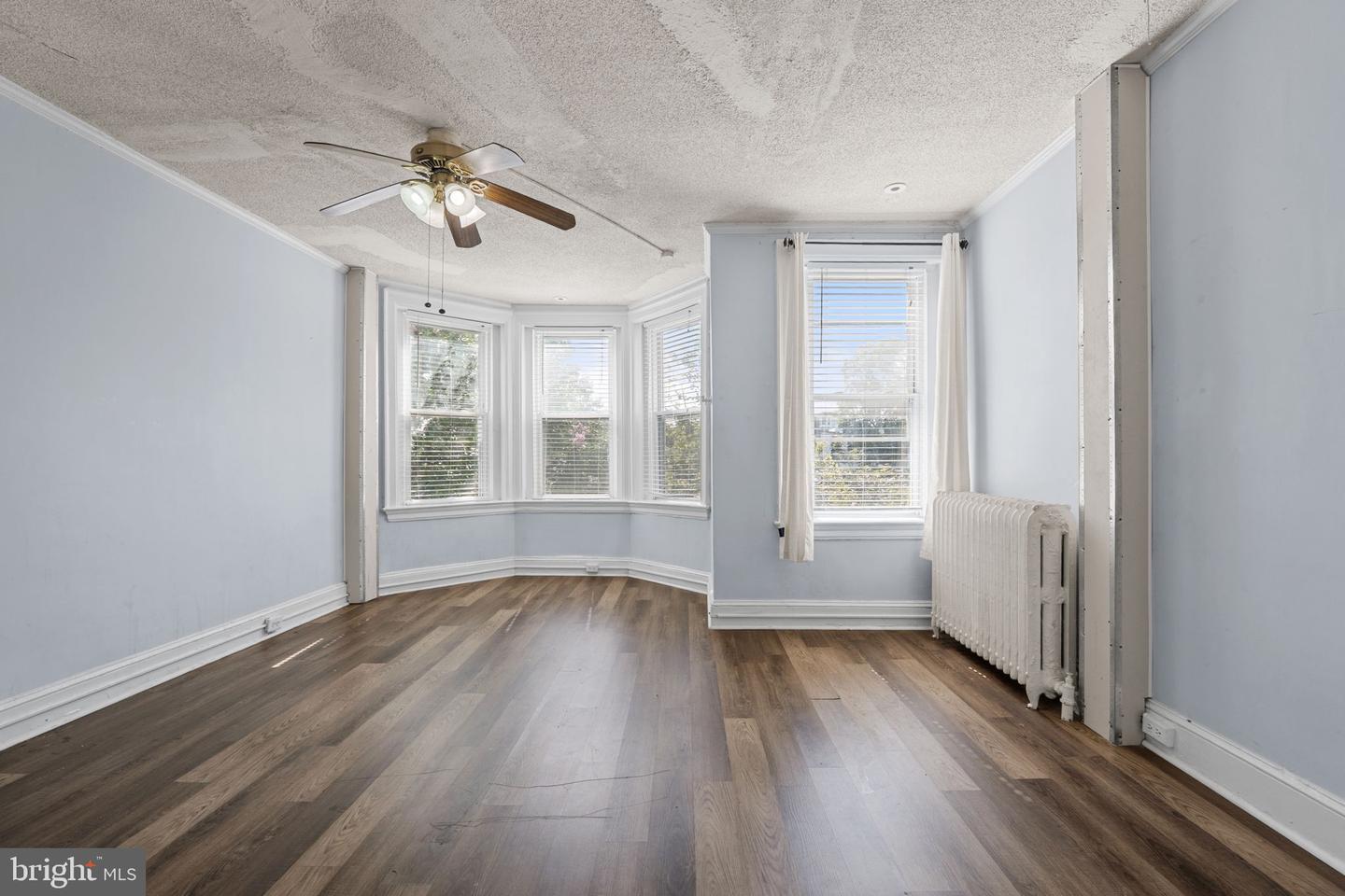 2805 11TH ST NW, WASHINGTON, District Of Columbia 20001, 4 Bedrooms Bedrooms, ,3 BathroomsBathrooms,Residential,For sale,2805 11TH ST NW,DCDC2211578 MLS # DCDC2211578