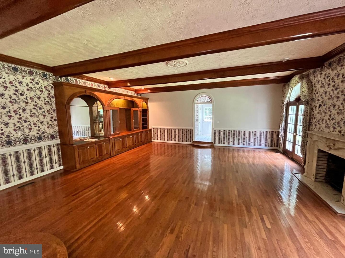 7808 HILL HOUSE CT, FAIRFAX STATION, Virginia 22039, 6 Bedrooms Bedrooms, ,4 BathroomsBathrooms,Residential,For sale,7808 HILL HOUSE CT,VAFX2257136 MLS # VAFX2257136