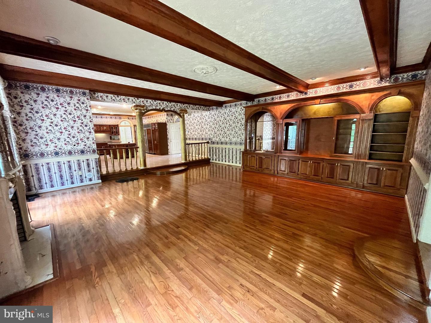 7808 HILL HOUSE CT, FAIRFAX STATION, Virginia 22039, 6 Bedrooms Bedrooms, ,4 BathroomsBathrooms,Residential,For sale,7808 HILL HOUSE CT,VAFX2257136 MLS # VAFX2257136
